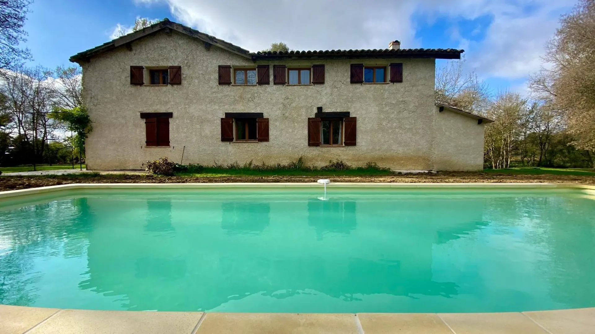 Country house Gite Le Moulin Samsara Homps